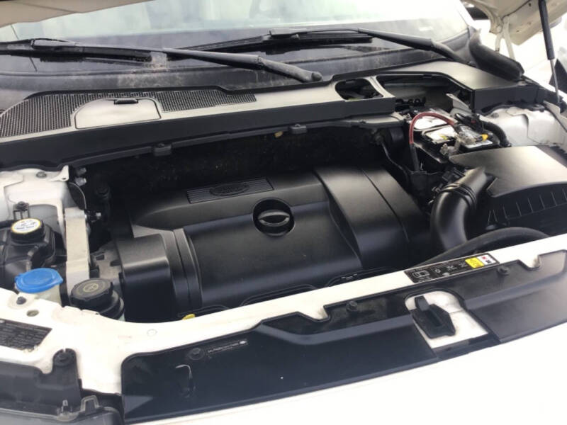 2010 Land Rover LR2 HSE