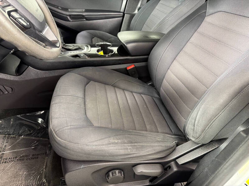 2015 Ford Edge SE
