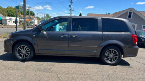 2014 Dodge Grand Caravan SE 30th Anniversary