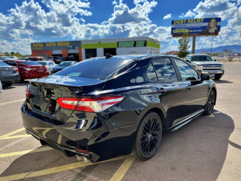 2020 Toyota Camry SE