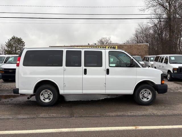2009 Chevrolet Express LS 2500