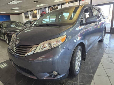 2014 Toyota Sienna