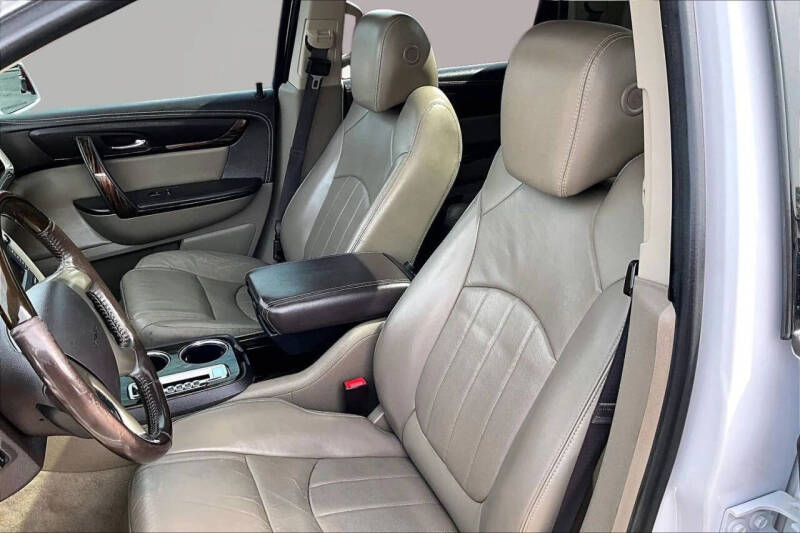 2016 GMC Acadia Denali