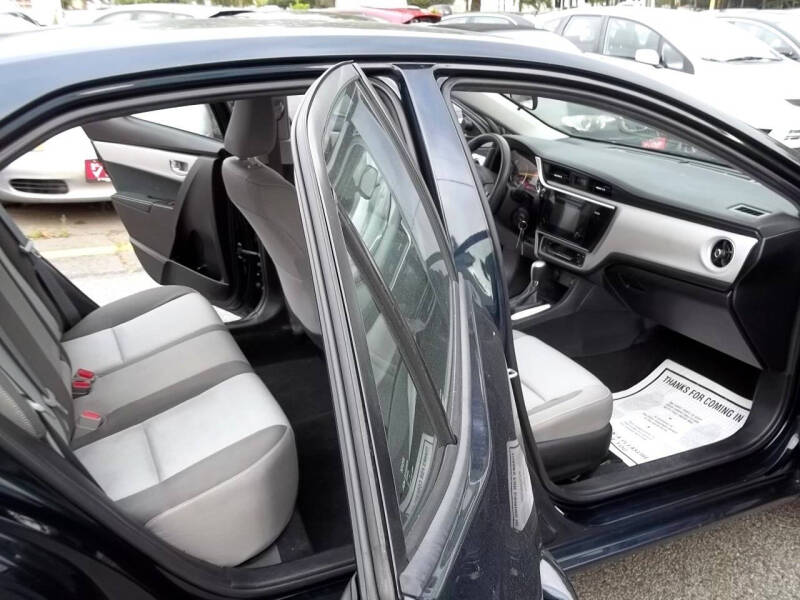 2017 Toyota Corolla LE