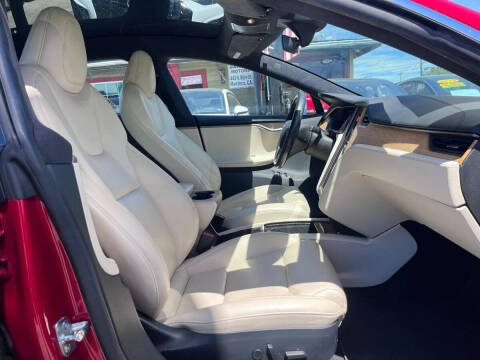 2020 Tesla Model S Long Range