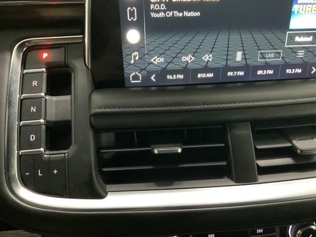 2022 GMC Yukon XL SLE