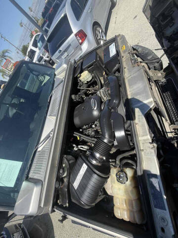 2005 HUMMER H2