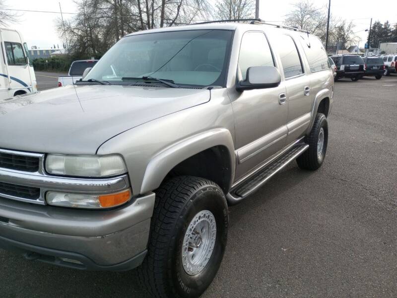 2001 Chevrolet Suburban for sale at S and Z Auto Sales LLC in Hubbard OR