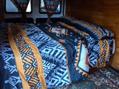 2023 Chevrolet Express 2500