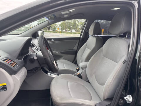 2016 Hyundai Accent Sport
