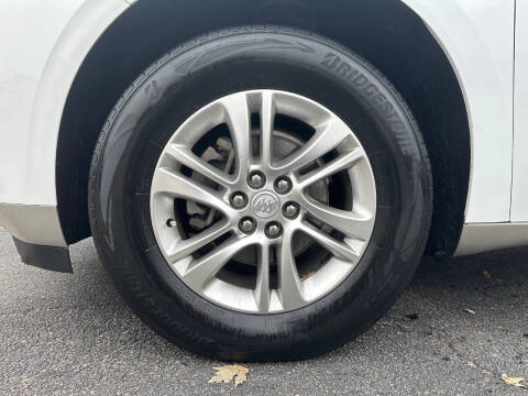 2020 Buick Enclave Essence