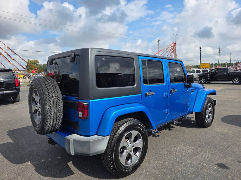 2016 Jeep Wrangler Unlimited Sahara