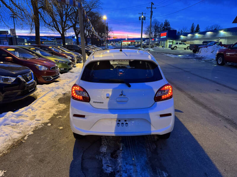 2020 Mitsubishi Mirage ES