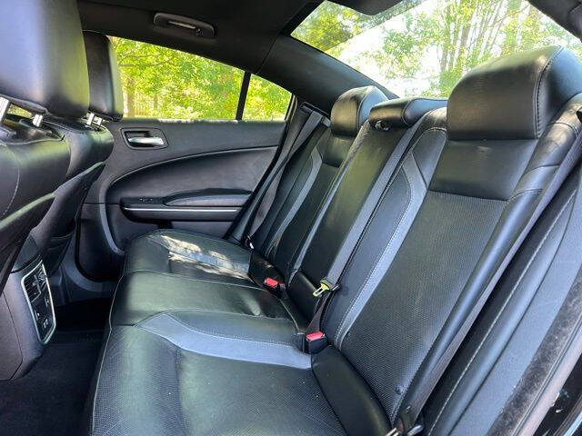 2019 Dodge Charger SXT