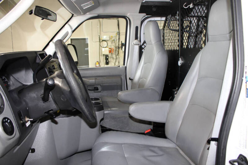 2014 Ford E-Series E-150