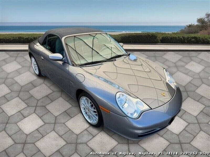 2003 Porsche 911 Carrera