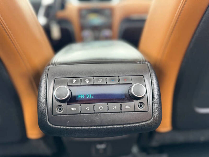 2014 Chevrolet Traverse LTZ