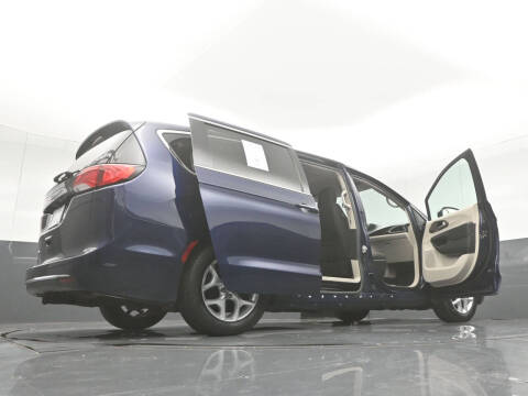 2018 Chrysler Pacifica Touring Plus