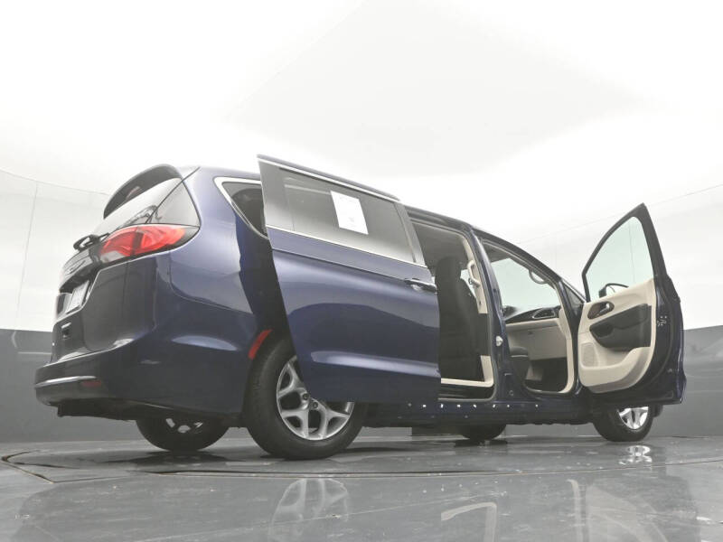 2018 Chrysler Pacifica Touring Plus