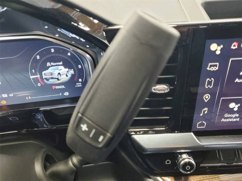 2026 GMC Sierra 1500 Elevation Standard