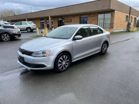 2014 Volkswagen Jetta for sale at KARMA AUTO SALES in Federal Way WA