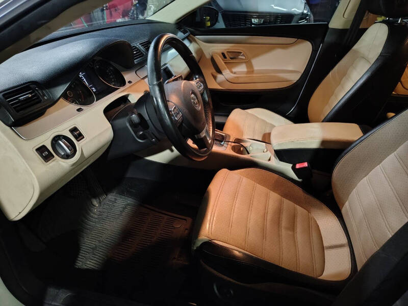 2011 Volkswagen CC R-Line PZEV