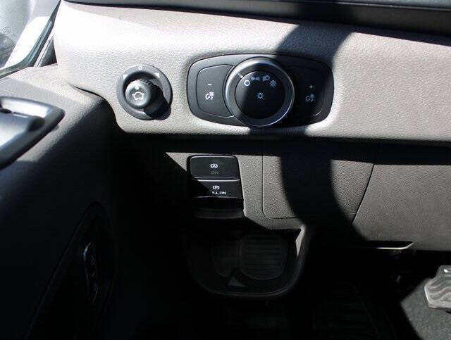 2025 Ford Transit 350