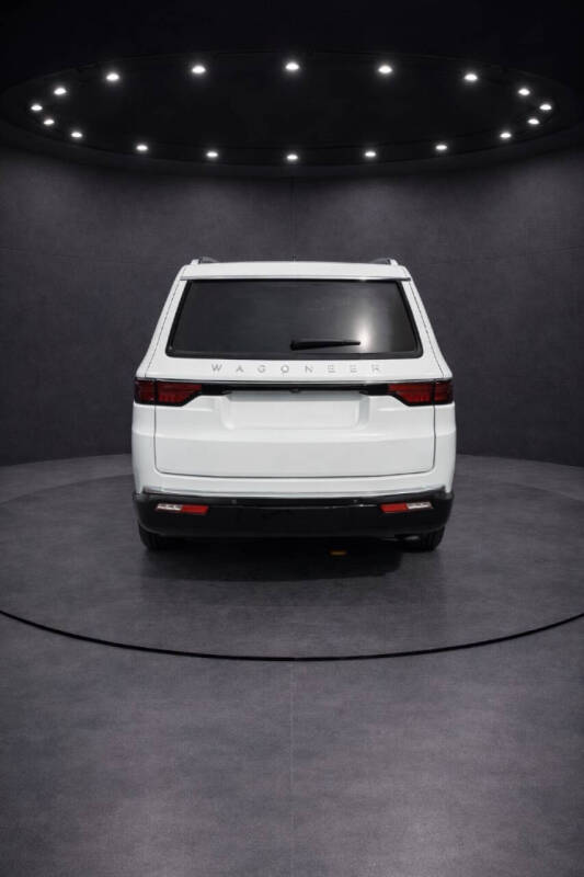 2024 Jeep Wagoneer