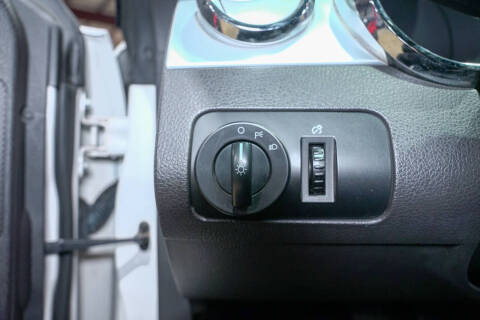 2005 Ford Mustang V6 Premium