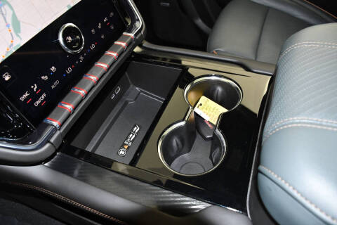 2025 GMC Yukon AT4
