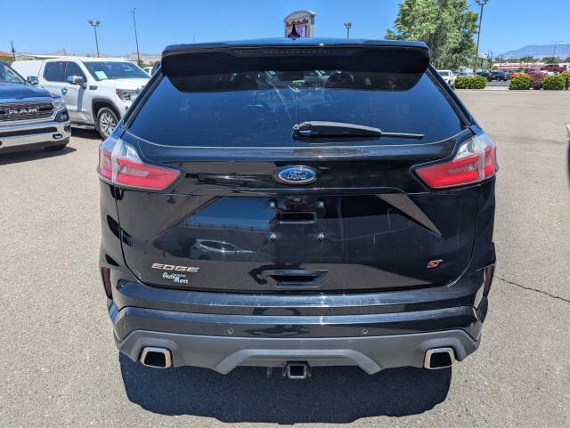 2019 Ford Edge ST