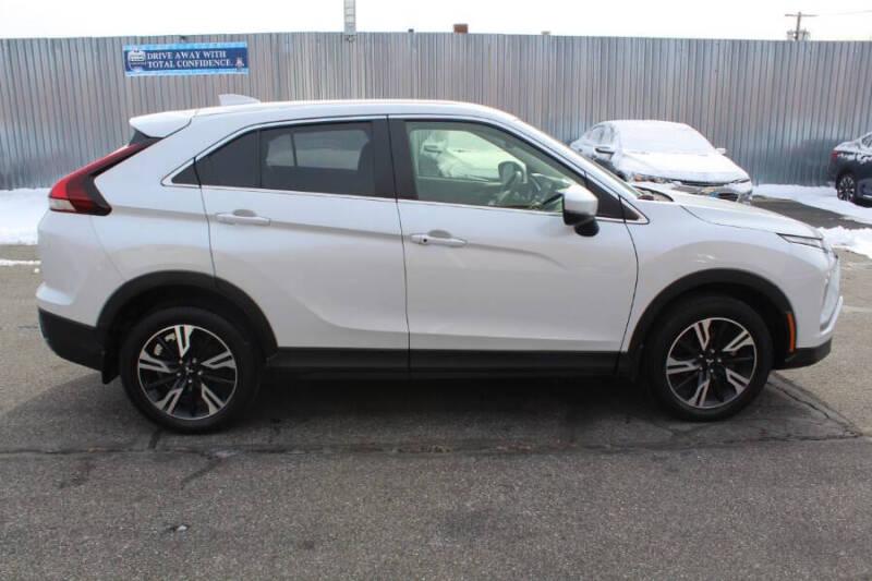2023 Mitsubishi Eclipse Cross SE