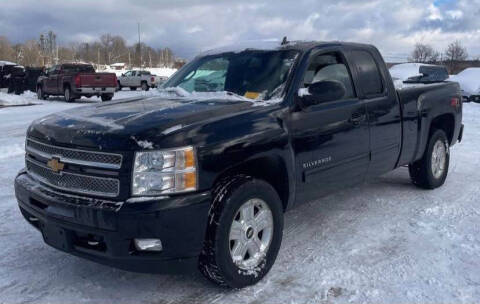 2013 Chevrolet Silverado 1500 for sale at Court House Cars, LLC in Chillicothe OH