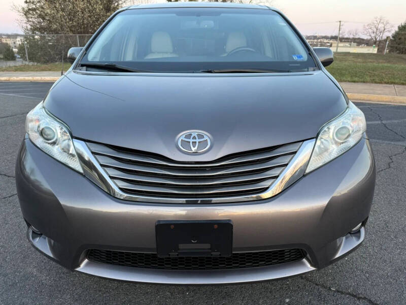 2014 Toyota Sienna