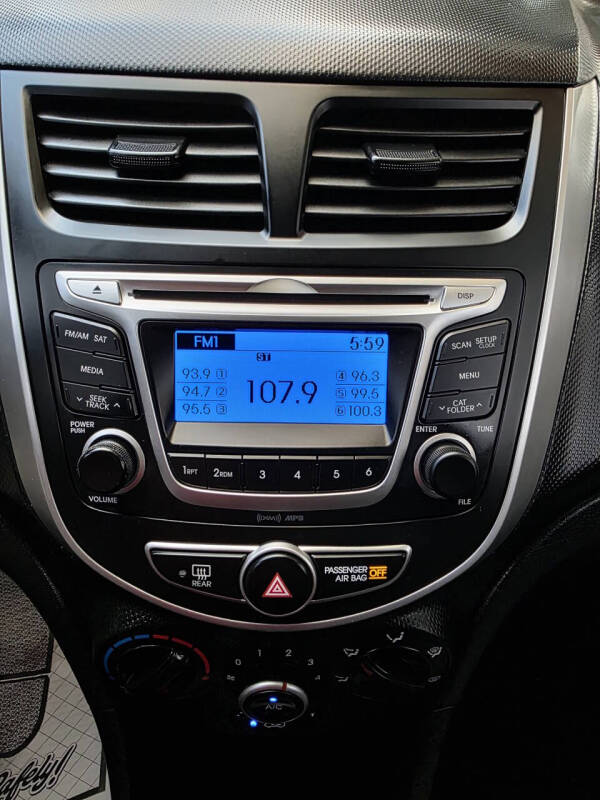 2014 Hyundai Accent GS