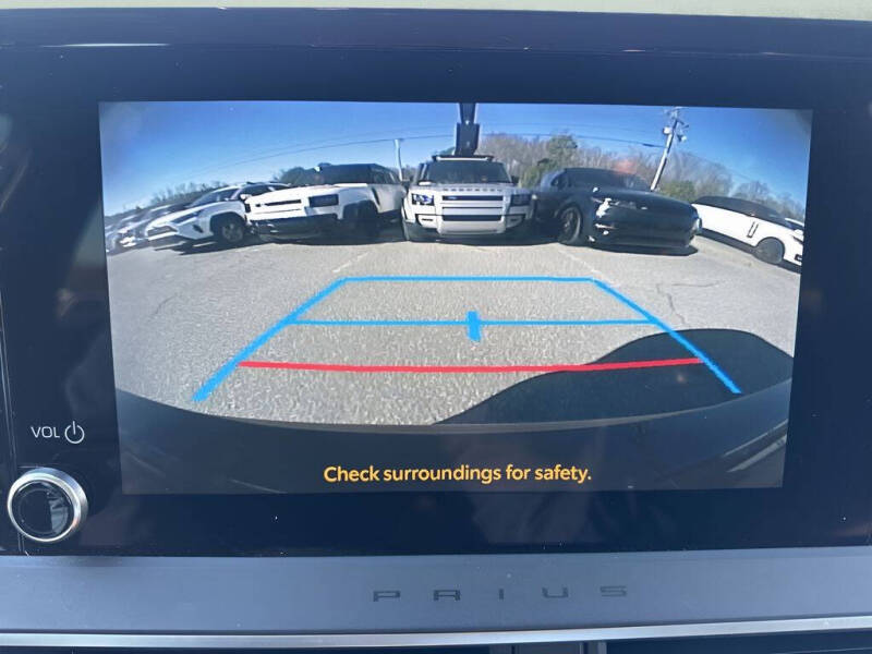 2024 Toyota Prius LE