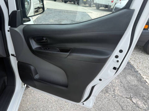 2018 Nissan NV200 S
