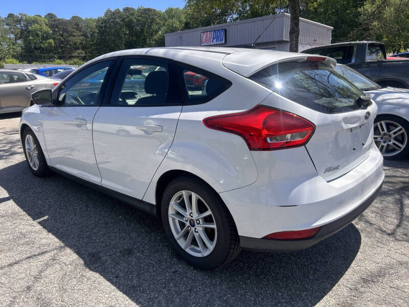 2017 Ford Focus SE