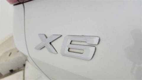 2023 BMW X6 xDrive40i