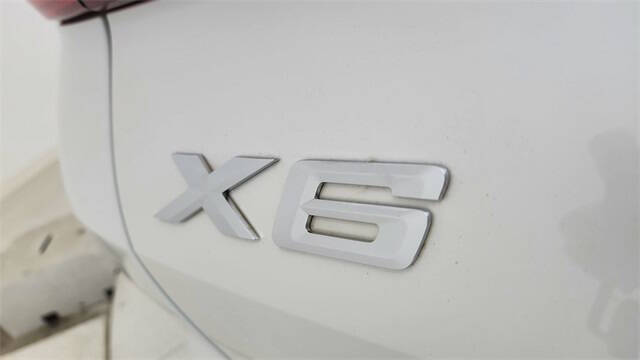 2023 BMW X6 xDrive40i