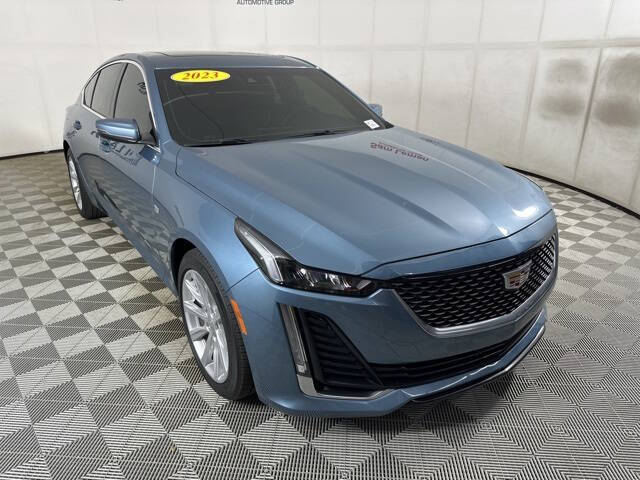 Used 2023 Cadillac CT5 Luxury with VIN 1G6DW5RK6P0137359 for sale in Bloomington, IL