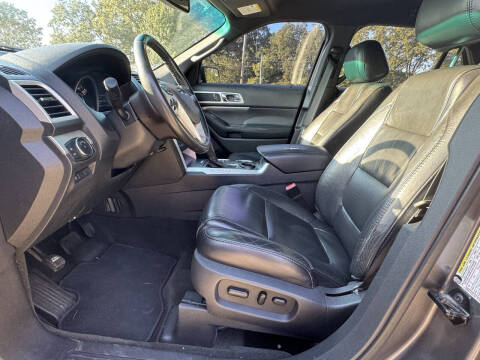 2012 Ford Explorer XLT