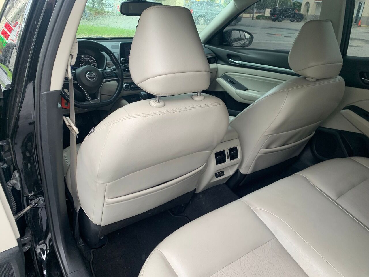 2019 NISSAN Altima Sedan - $16,900