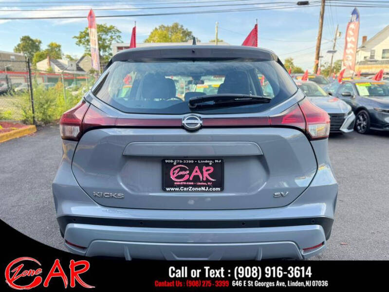 2023 Nissan Kicks SV