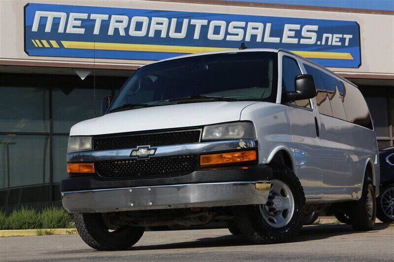 2018 Chevrolet Express for sale at METRO AUTO SALES in Arlington TX