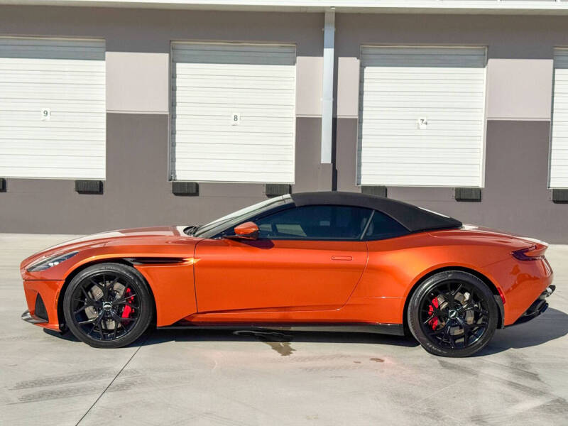 2019 Aston Martin DB11 Volante