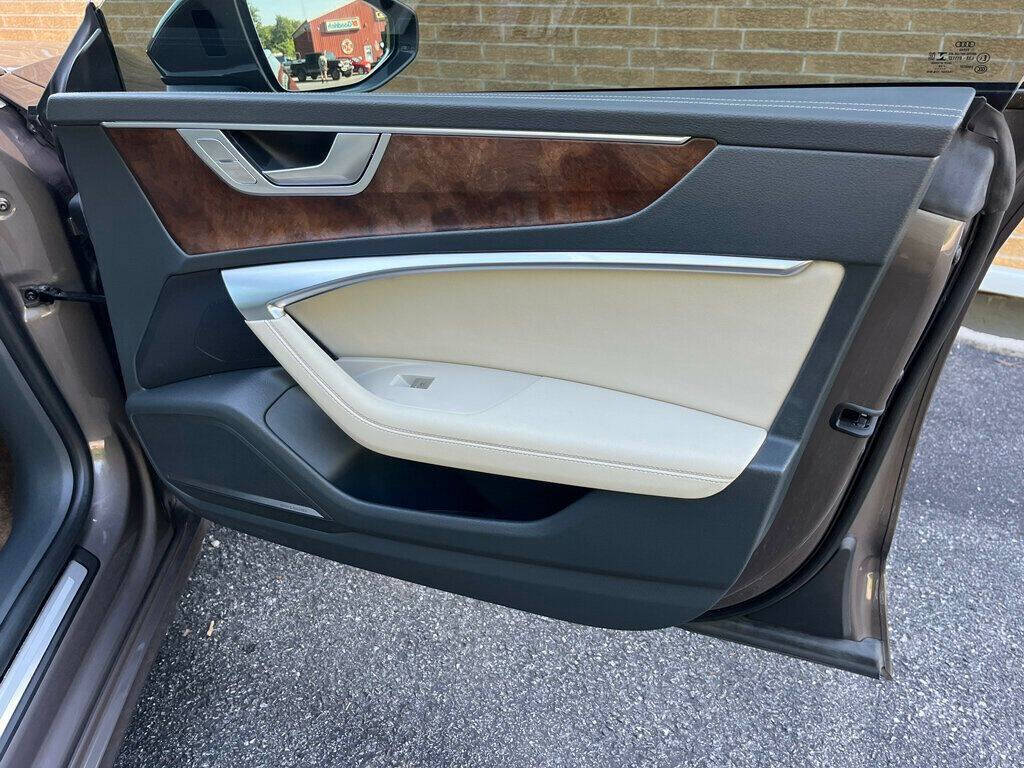 2019 Audi A7 32