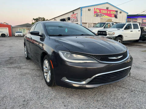 2015 Chrysler 200 for sale at ONYX AUTOMOTIVE, LLC in Largo FL