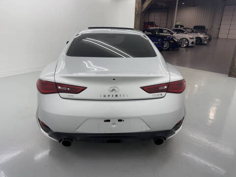 2017 Infiniti Q60 Red Sport 400