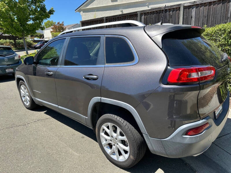 2017 Jeep Cherokee Latitude